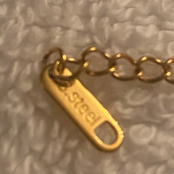 Gold plated bracelet over stainless steel - Picture 3 of 5